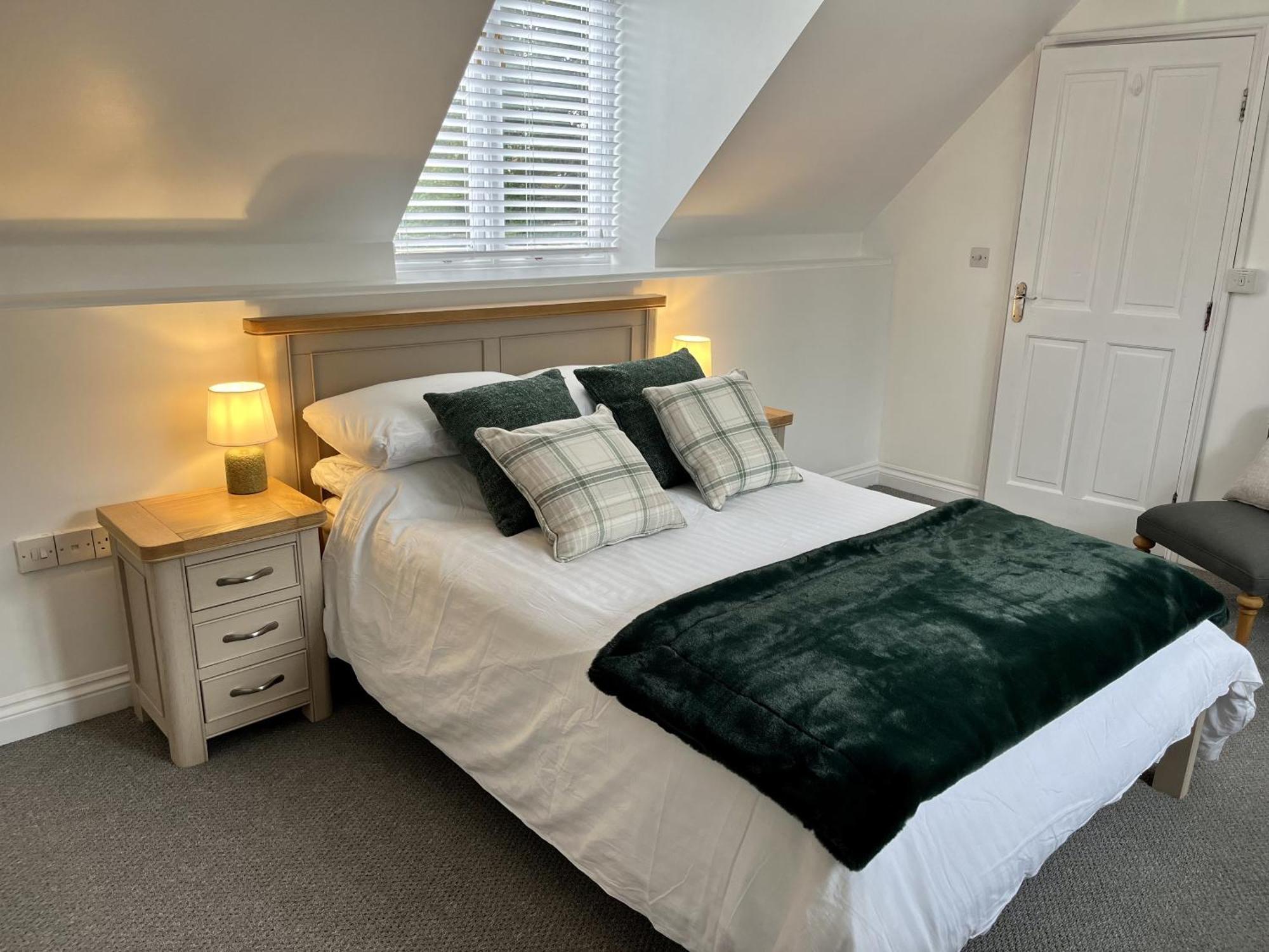 The Coach House - With Hot Tub St Austell